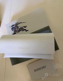 Custodia Burberry
