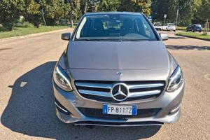 Mercedes-benz B 200 d Automatic 4Matic Business
