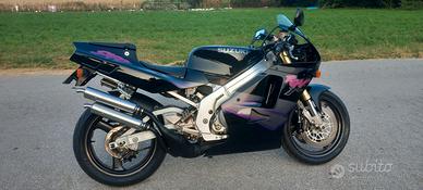 Suzuki rgv 250 vj22