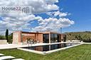 villa-indipendente-con-vista-mare-e-piscina-a-sfio