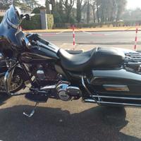 Harley-Davidson Touring Electra Glide - 2013