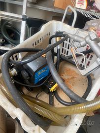 Ombrellone per esterno , pompa per gasolio/ benz .