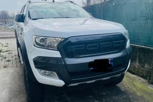 FORD RENGER WILD track3.2 6 auto