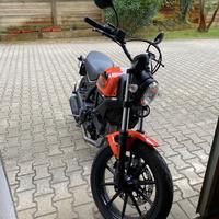 Ducati Scrambler Sixty2 km 4.200 PERFETTA