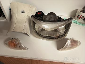 faro e frecce Aprilia SR 