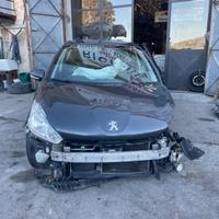 Ricambi Peugeot 208 1.4 HDi 70cv del 2012