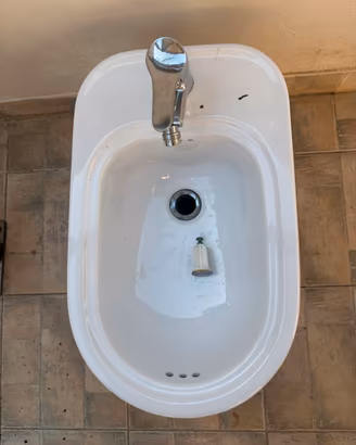 Bidet bianco