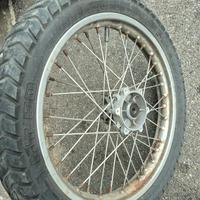 cerchio anteriore e posteriore aprilia pegaso 