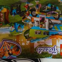 LEGO Friends Il camper van di Mia (41339)