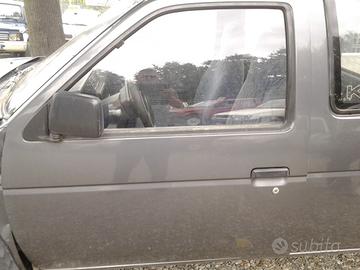 Porta sinistra per Nissan king Cab del 1992