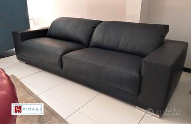 Divano Bucarest in pelle su misura