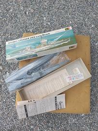 Modellino nave Atomic Cruiser USS Long Beach