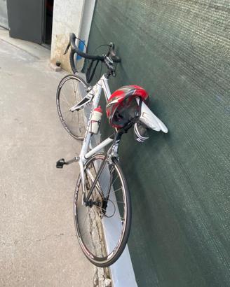 Bici da corsa Scott CR1 – ruote Vision Team + acce