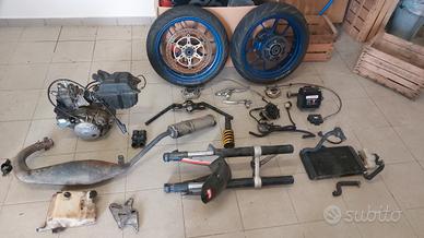 Componenti vari aprilia rs 125 2006