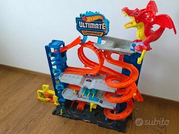 Hot Wheels City Mega Garage