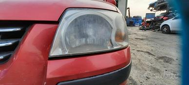 HYUNDAI ATOS PRIME 2005 - FARO ANTERIORE SINISTRO