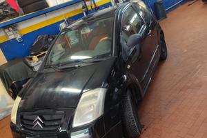 Citroen c2 tanti lavori fatti