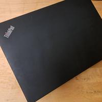 Laptop 14" Lenovo i5 6200U 8GB Ram Windows 10