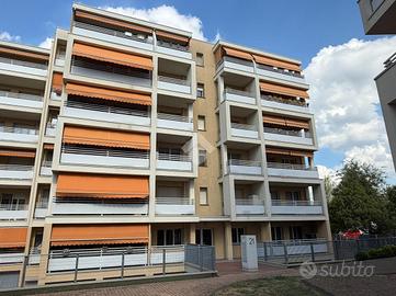 2 LOCALI A PARMA