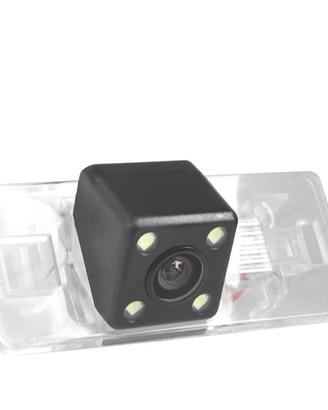 TELECAMERA AUDI A4L A5 TT Q5 06-14