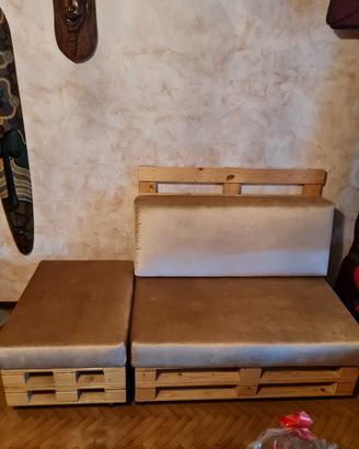 divano con puff nuovo