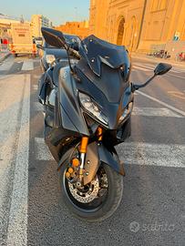 Yamaha Tmax 560 Tech max perfetto