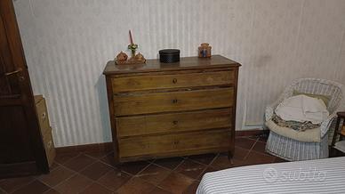 Cassettone d'epoca, in noce