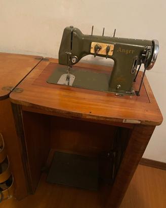 Macchina da cucire vintage