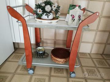 Carrello portavivande