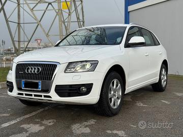 Audi Q5 2.0 TDI 143 CV quattro