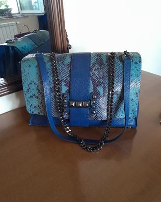 borsa azzurra 