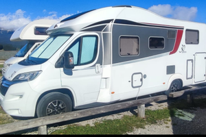 Camper semintegrale Burstner Ixeo