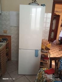 Frigorifero Bosch combinato con congelatore –