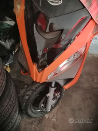 Malaguti madison 125