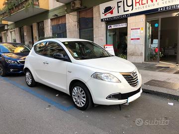 Lancia Ypsilon 1.3 MJT 16V 95 CV 5 porte S&S Gold