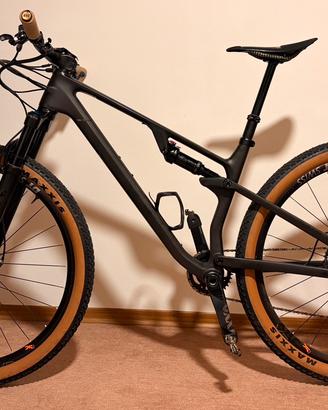 CUBE AMS ZERO99 C:68X – Taglia M