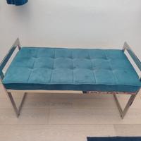 Panca in acciaio inox e velluto