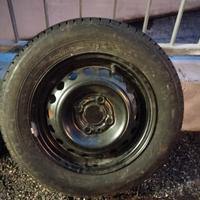 Gomma auto Firestone 