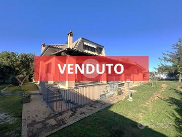 VILLA SINGOLA A ANZIO