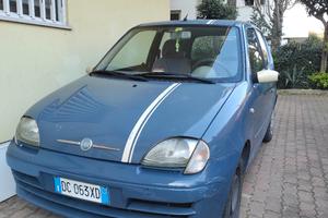 Fiat 600 del 2006