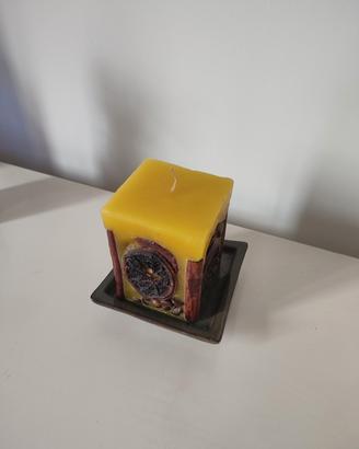 candela decorative con supporto