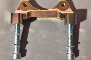 Staffe adattatori per pinze Brembo per Abarth/Mito