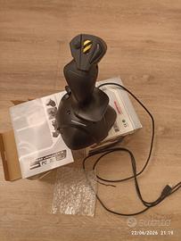 Thrustmaster Joystick / Controller USB Computer pe