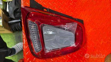  faro posteriore destro fiat 500  