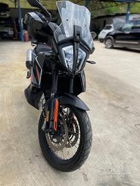 Ktm adventure 890