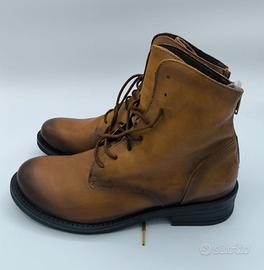 Stivaletti Pelle marrone effetto invecchiato