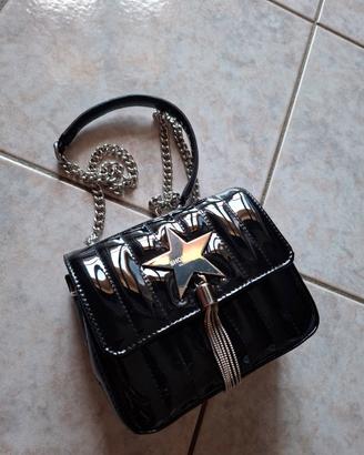 SHOP ART - deluxe brand