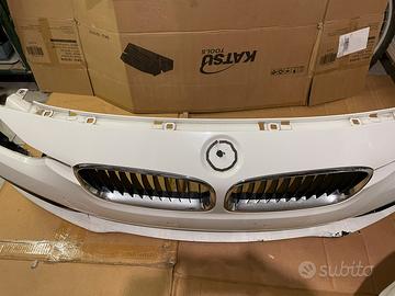 Paraurti anteriore BMW Serie 3 F30 F31 2015