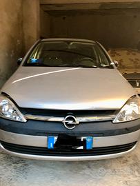 Opel corsa c 2001 1.7 diesel anno 2001