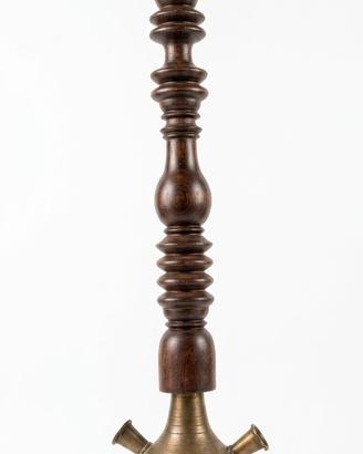 Narghilè antico decorativo in ottone e legno torni